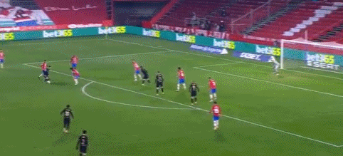 拿着新秀合同干顶薪球员的事，盘点CBA本赛季四大低薪高能球员