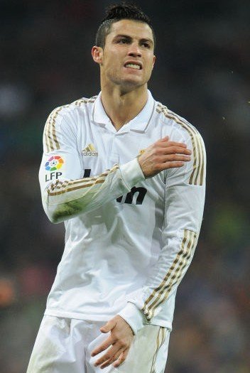 中超-基莱斯双响杨立瑜补时绝平 津门虎2-2北京国安